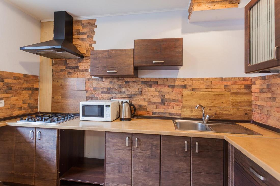 קייב Cozy Apartments Near Olympic Stadium מראה חיצוני תמונה